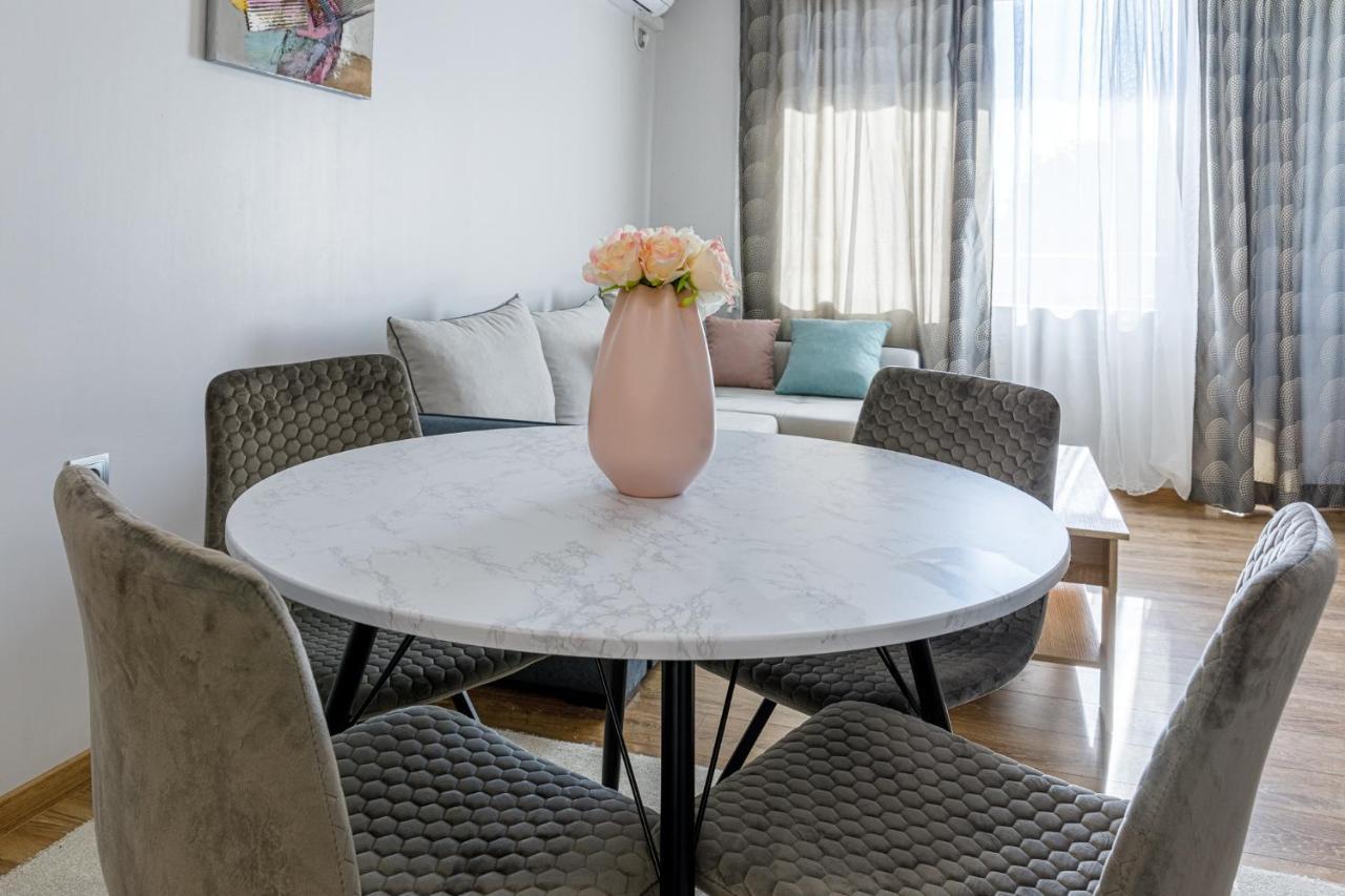 Appartement Баня Аква Ризорт Extérieur photo